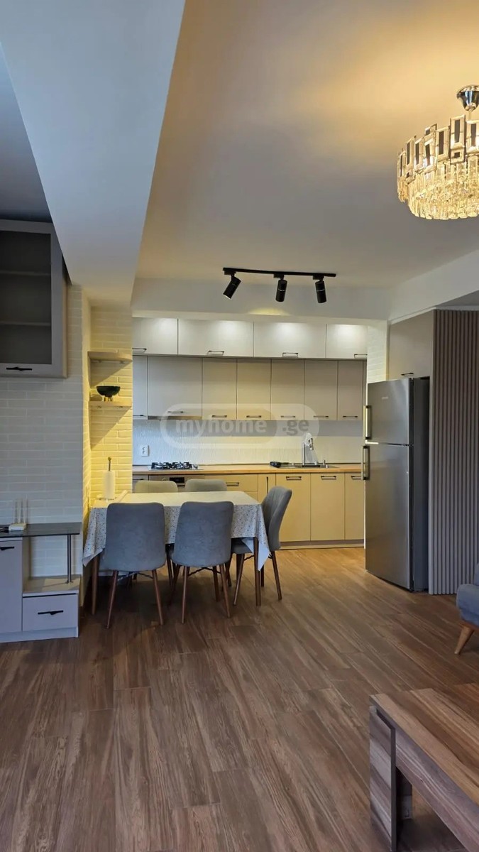 მირცხულავას ქ. 16 - 5 rooms