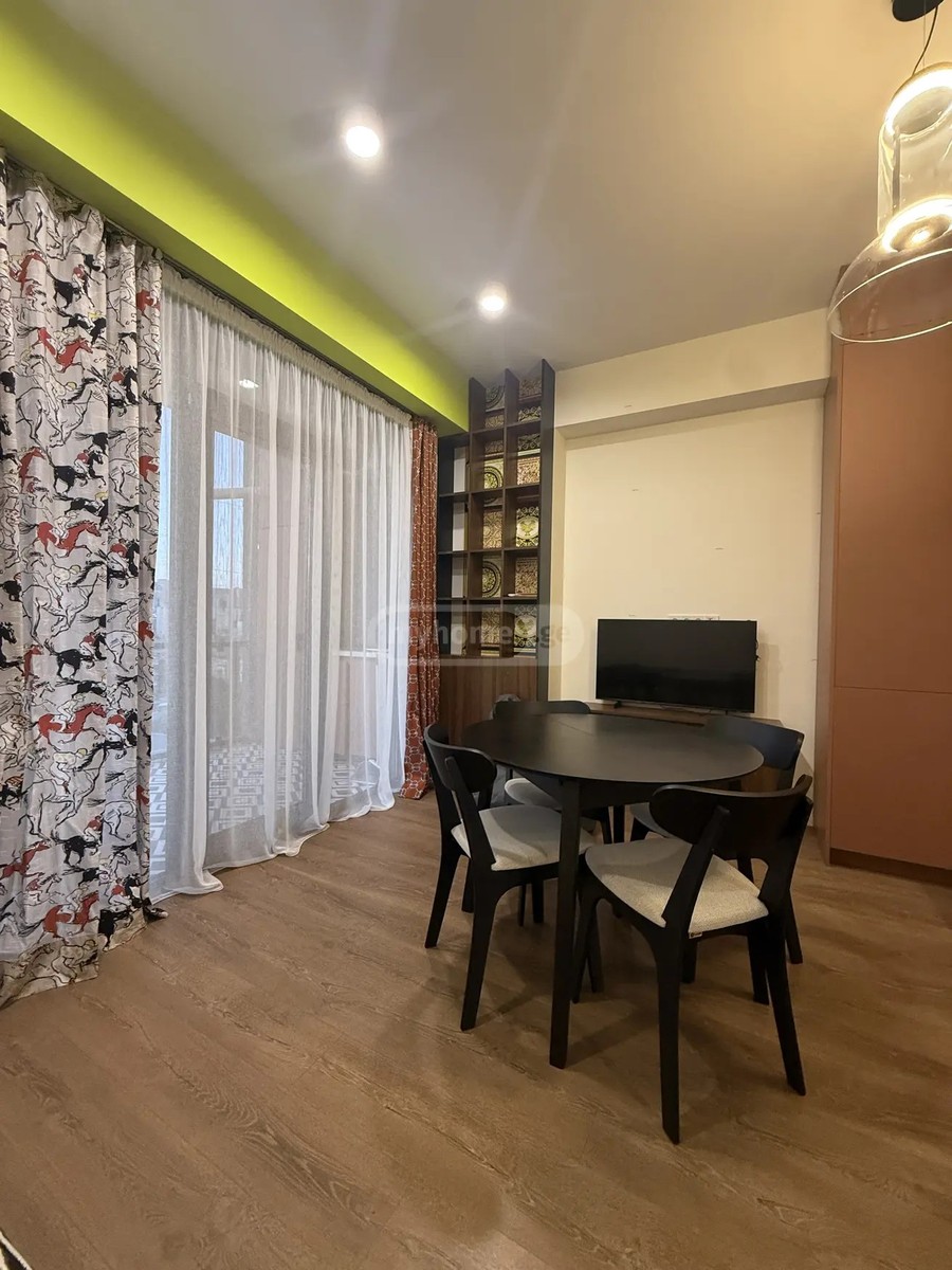 პოლიტკოვსკაია ა. ქ. (ჯიქია) 2 - 2 rooms