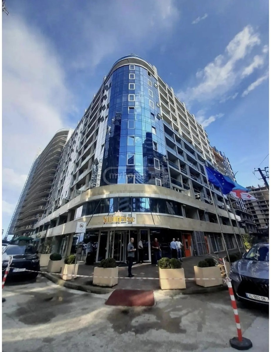 ნიჟარაძე რ. ქუჩა 18 - 2 rooms
