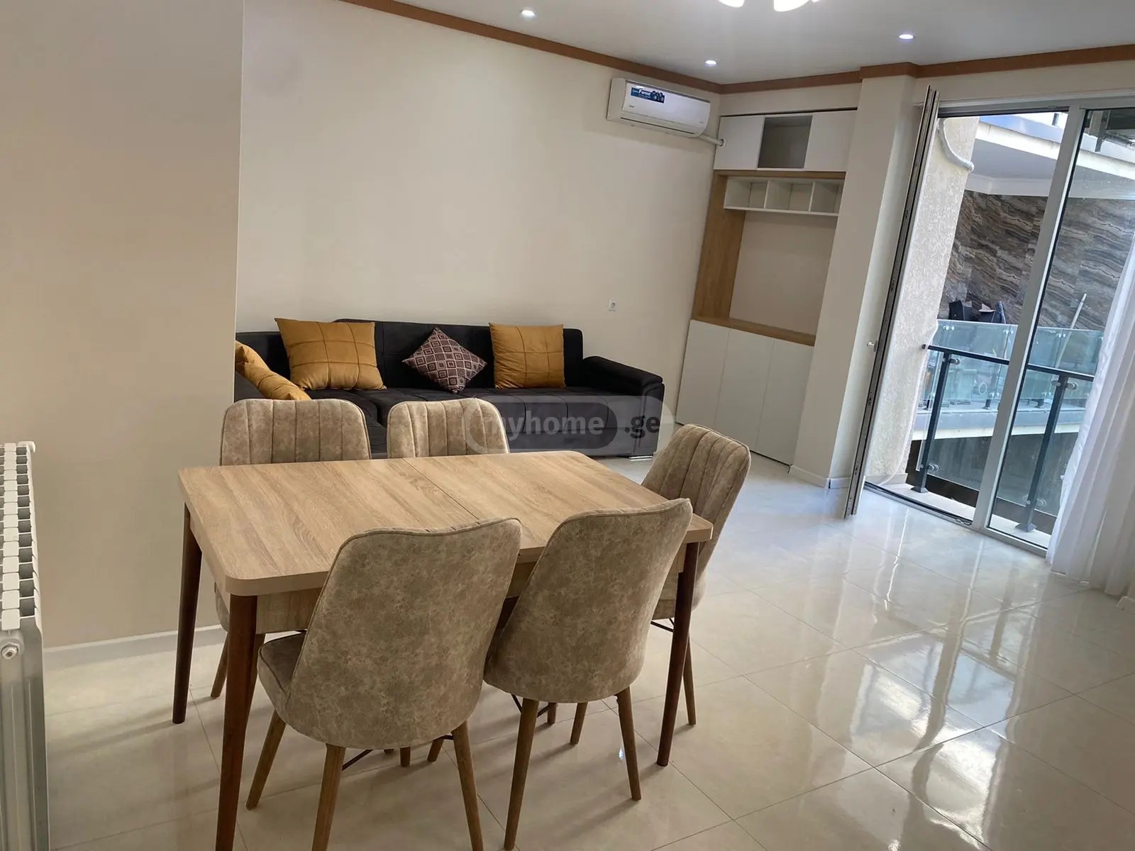 ვ. გორგასალის ქ. 63 - 2 rooms