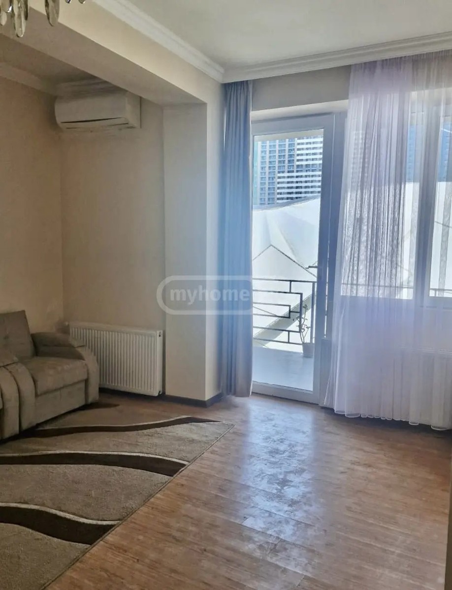 გუდიაშვილი ლ. ქ. 16 - 3 rooms