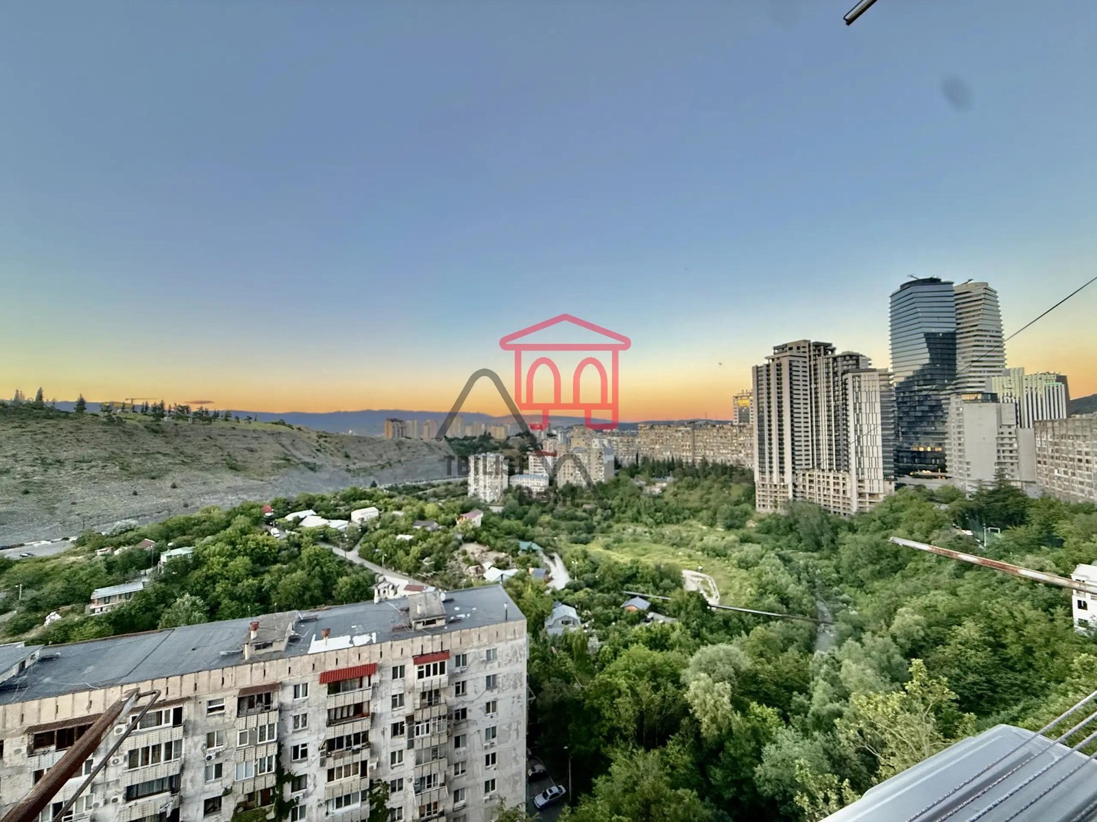 Tsknetis Street, 1, Vake - 3 rooms