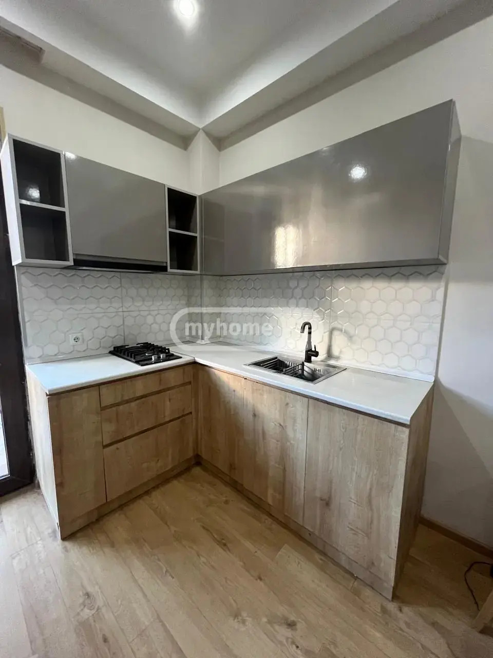 Квартира Tsereteli Street 21a