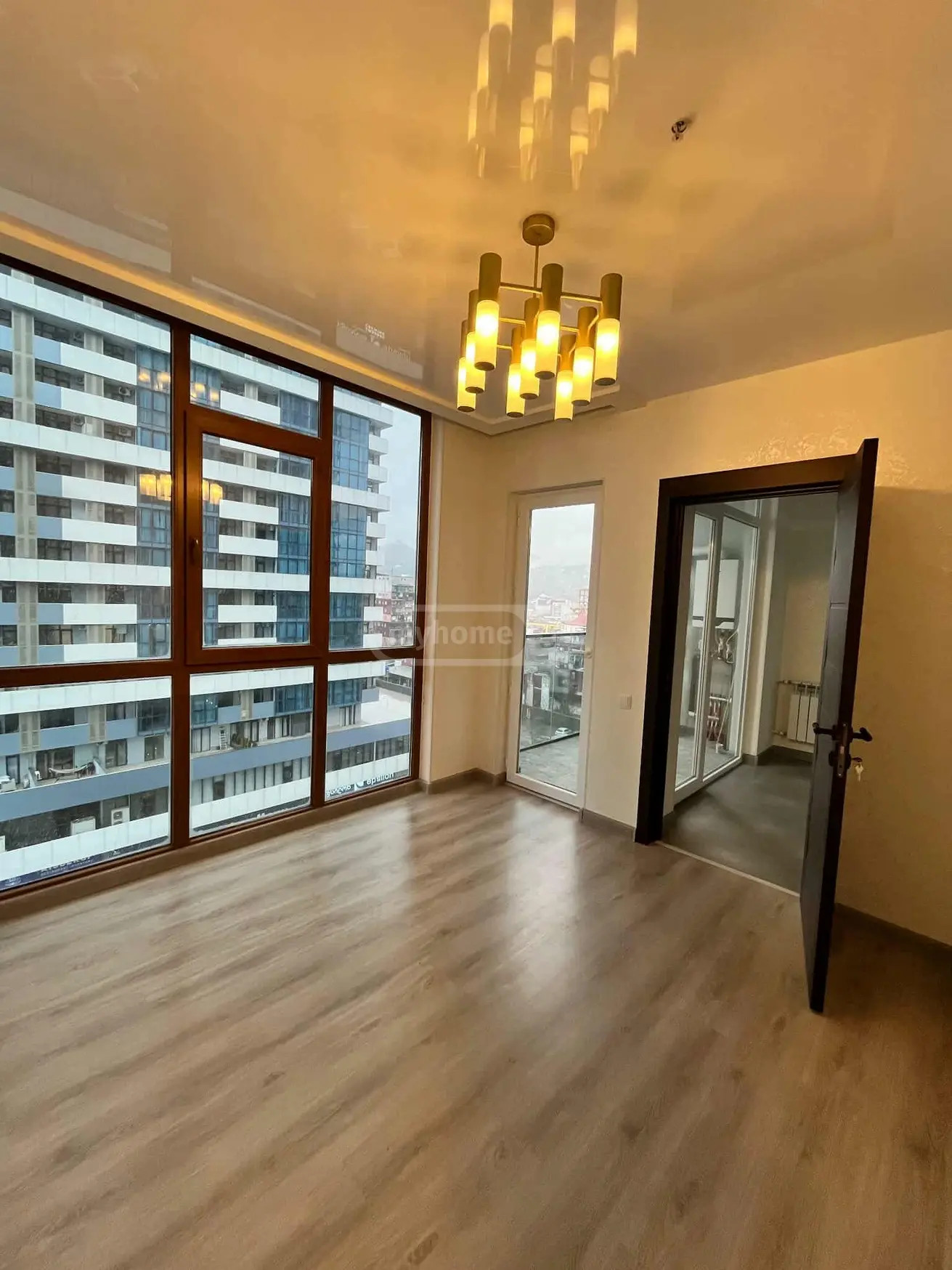 Shartava Zh. St. 27 - 3 rooms