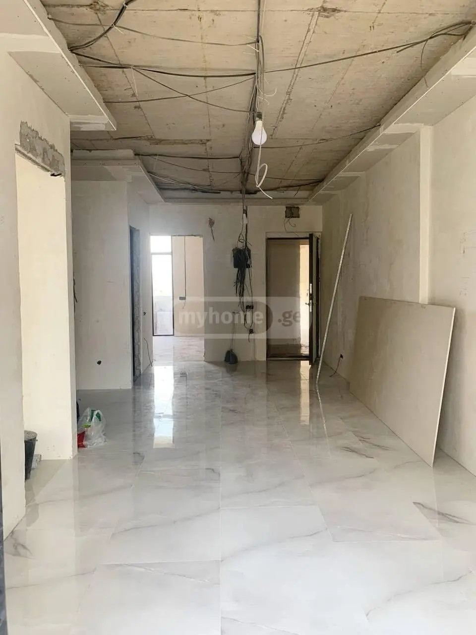 Eliava gr. St. 39 - 3 rooms