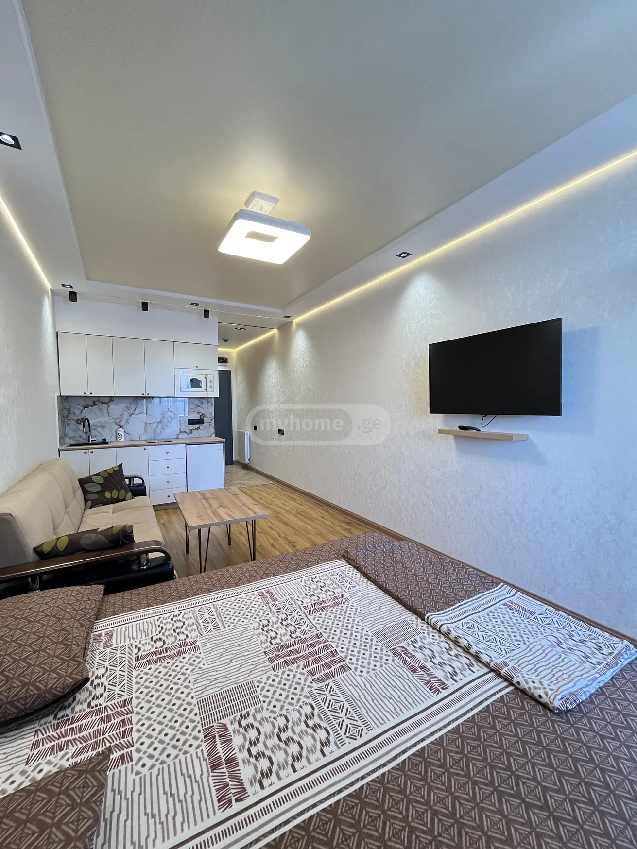 Bagrationi P. Ins. 131a - 1 rooms