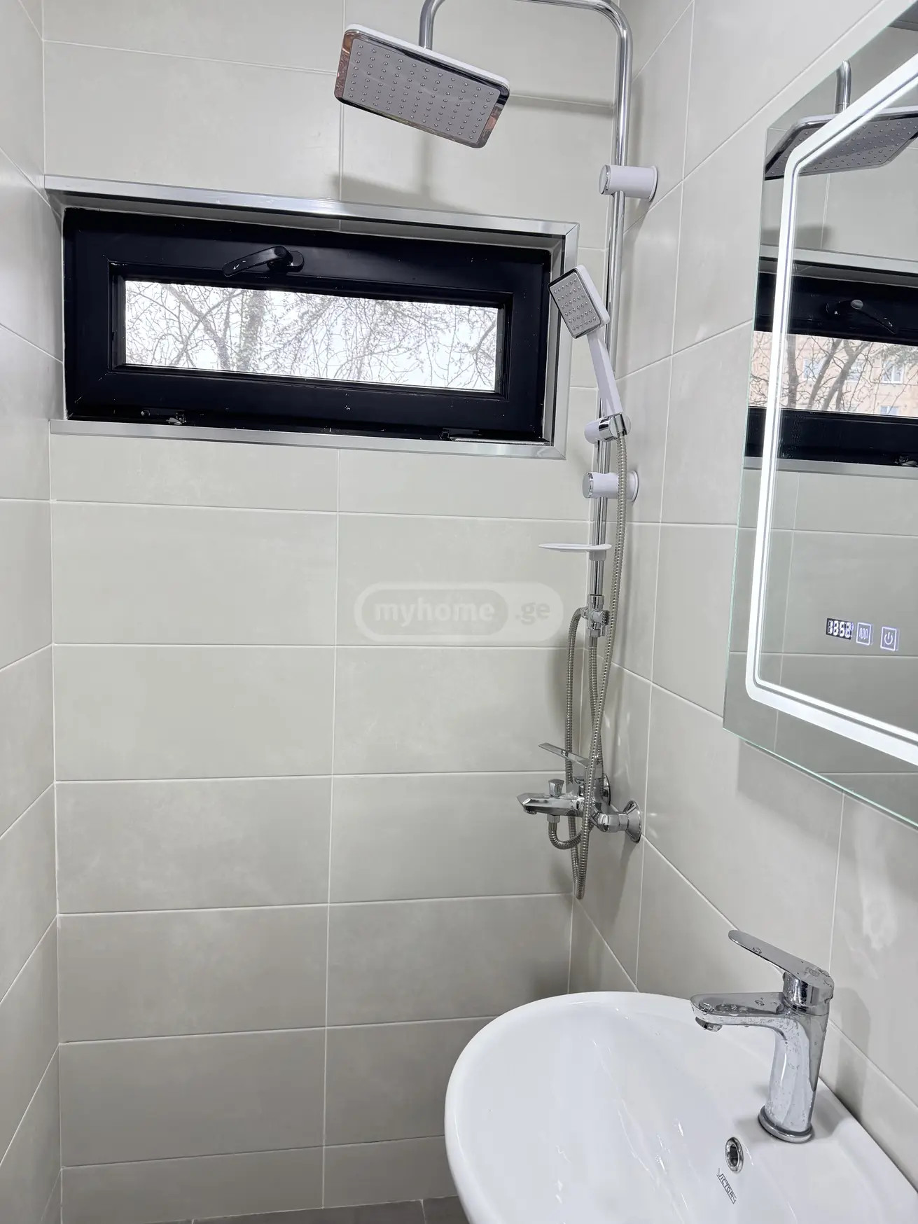 Квартира Youth Ave. 94a