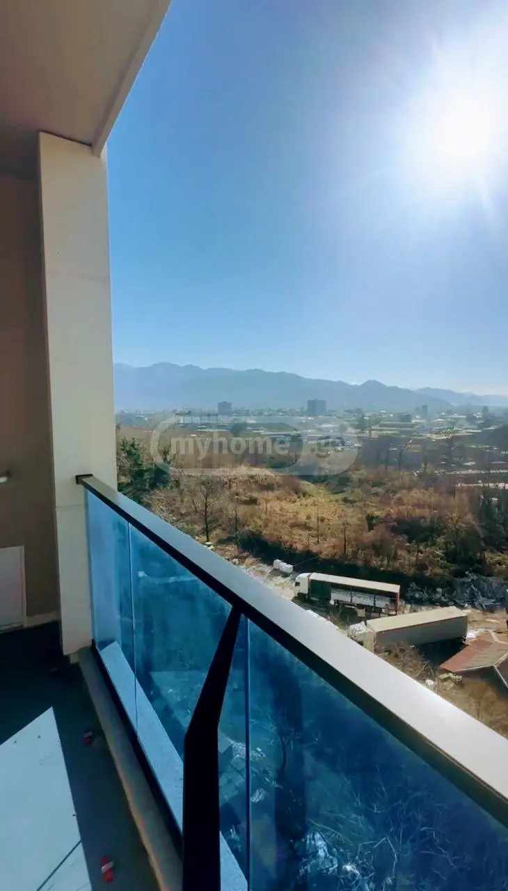 Fridon Khalvashi Ave. 364, Batumi, Georgia - 2 rooms