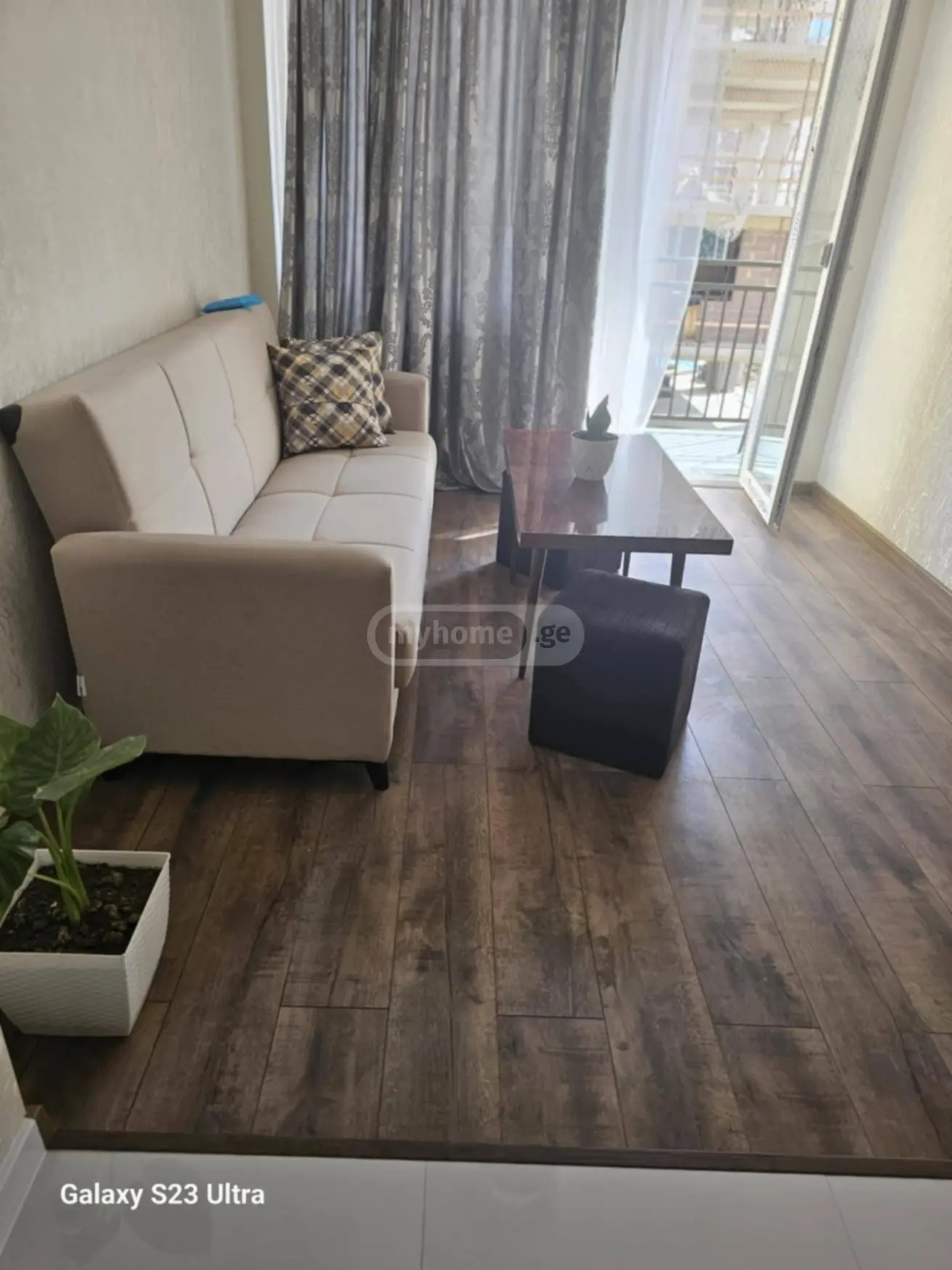 Квартира 15th Microdistrict 12ა