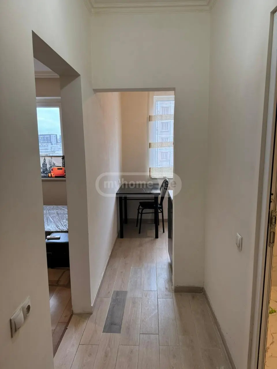 Квартира Shartava Square 7а