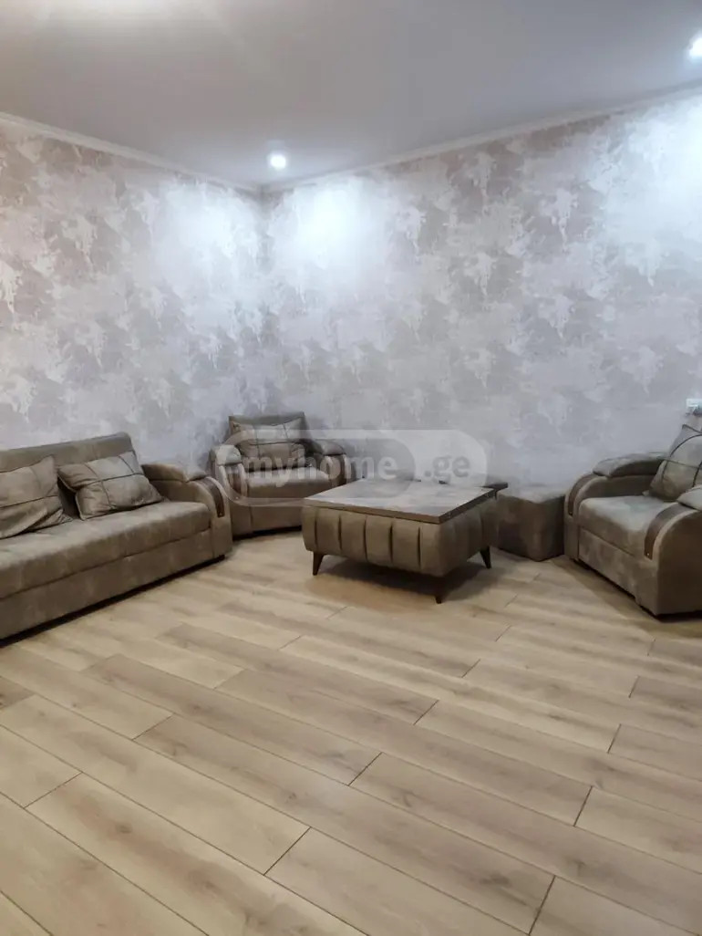 Квартира 7-th microdistrict