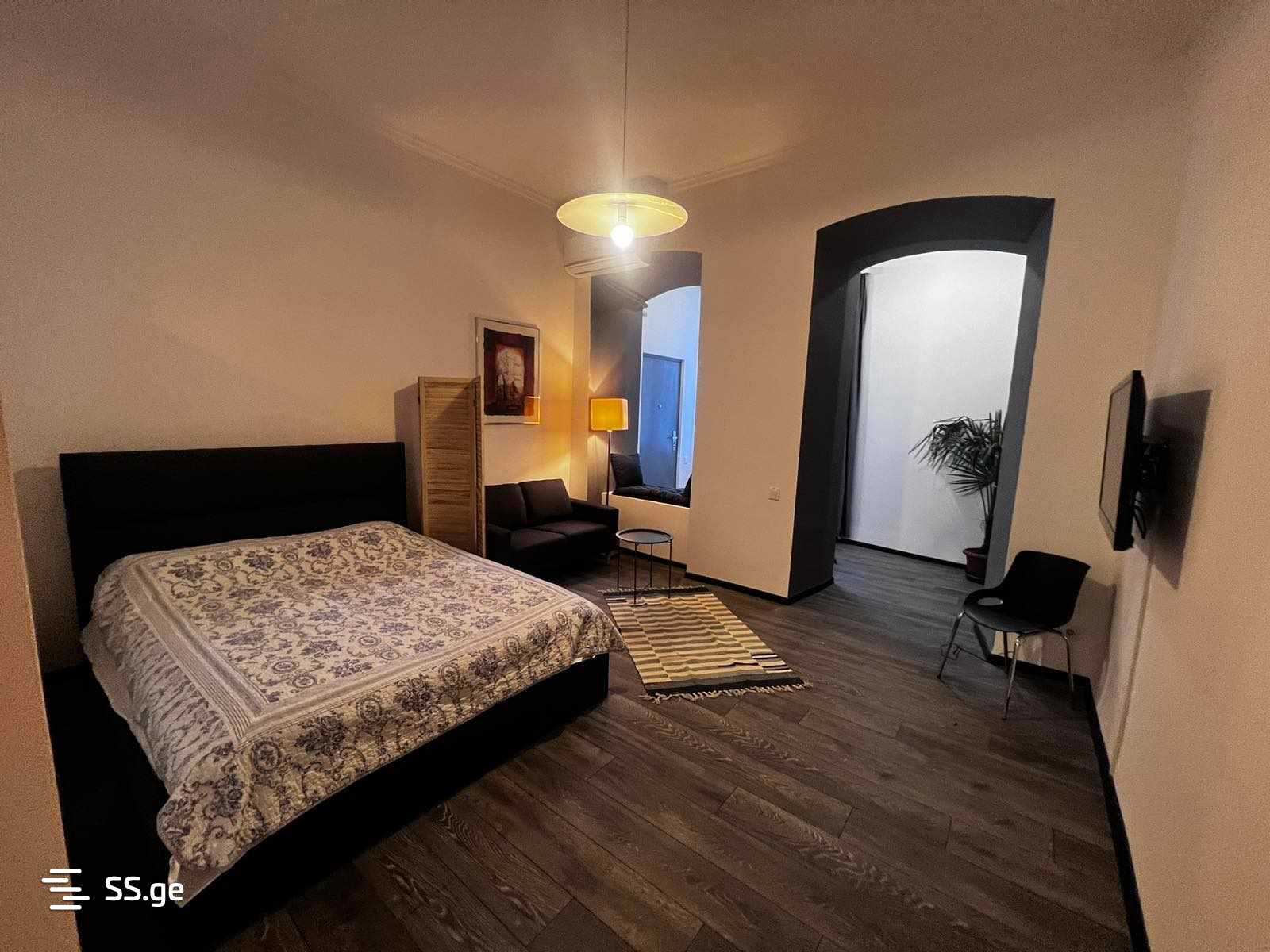 rustaveli avenue 32 - 1 rooms