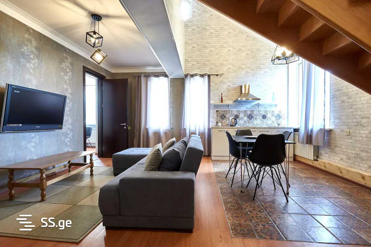 anjaparizde st. 1 - 3 rooms