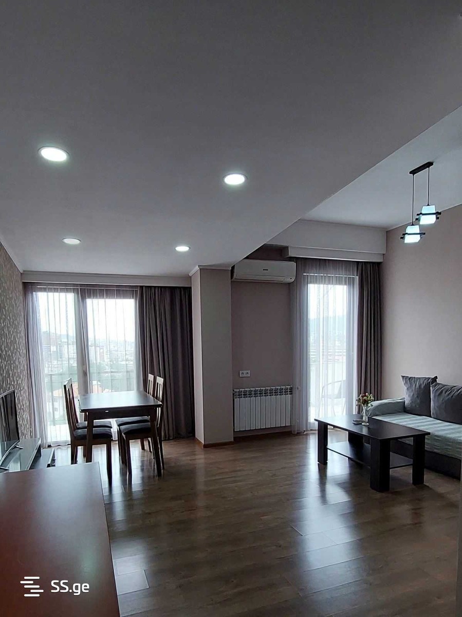 budapeshti st. 44 - 3 rooms