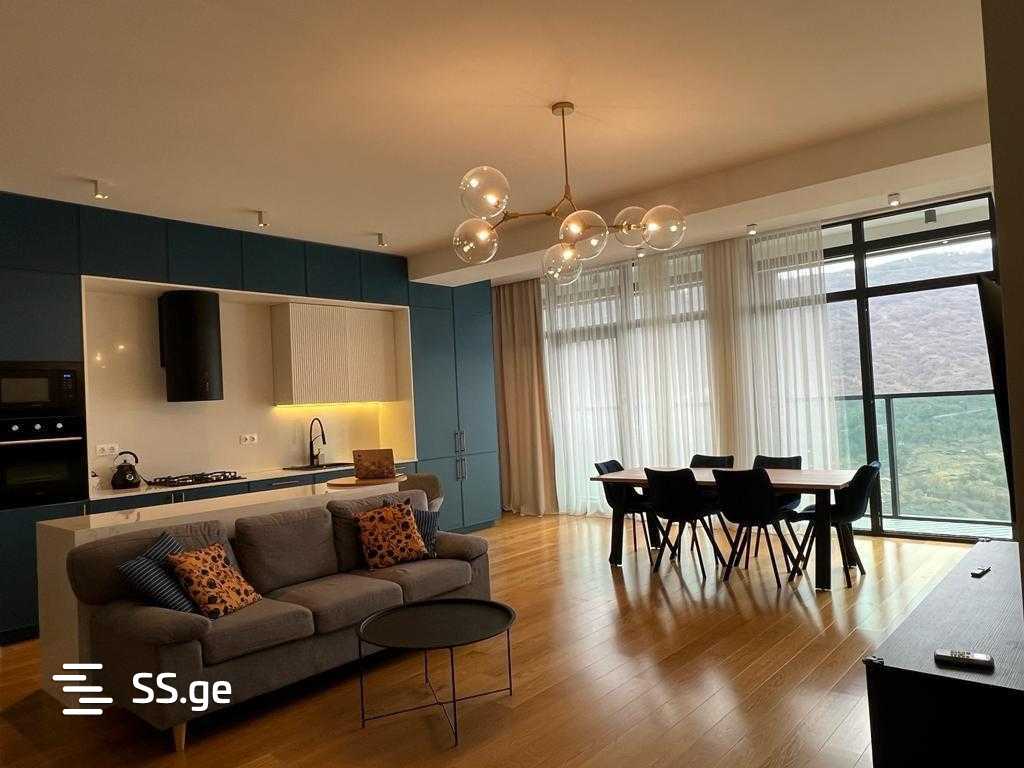 universiteti st. - 4 rooms