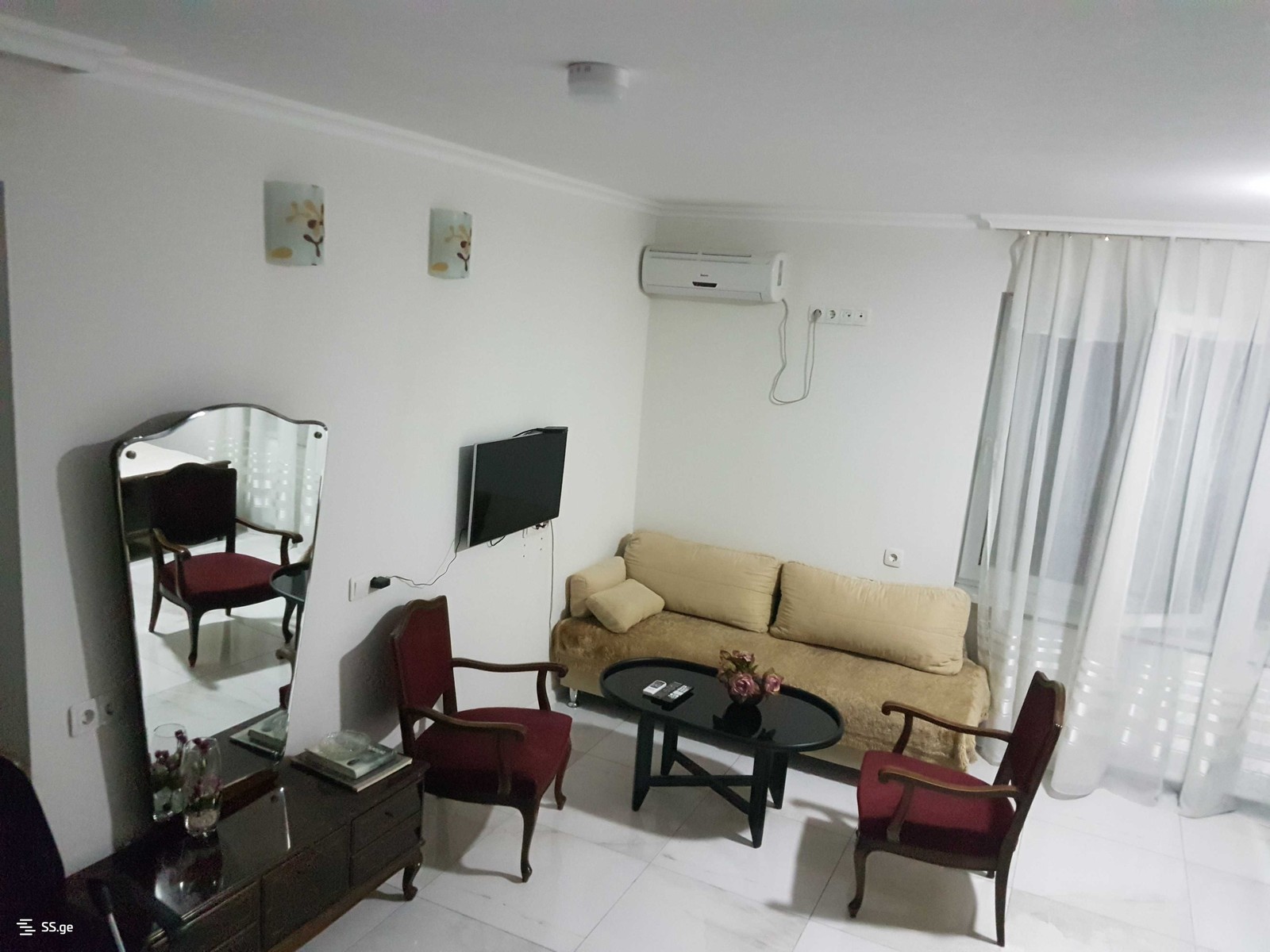 krtsanisi st. 8 - 1 rooms