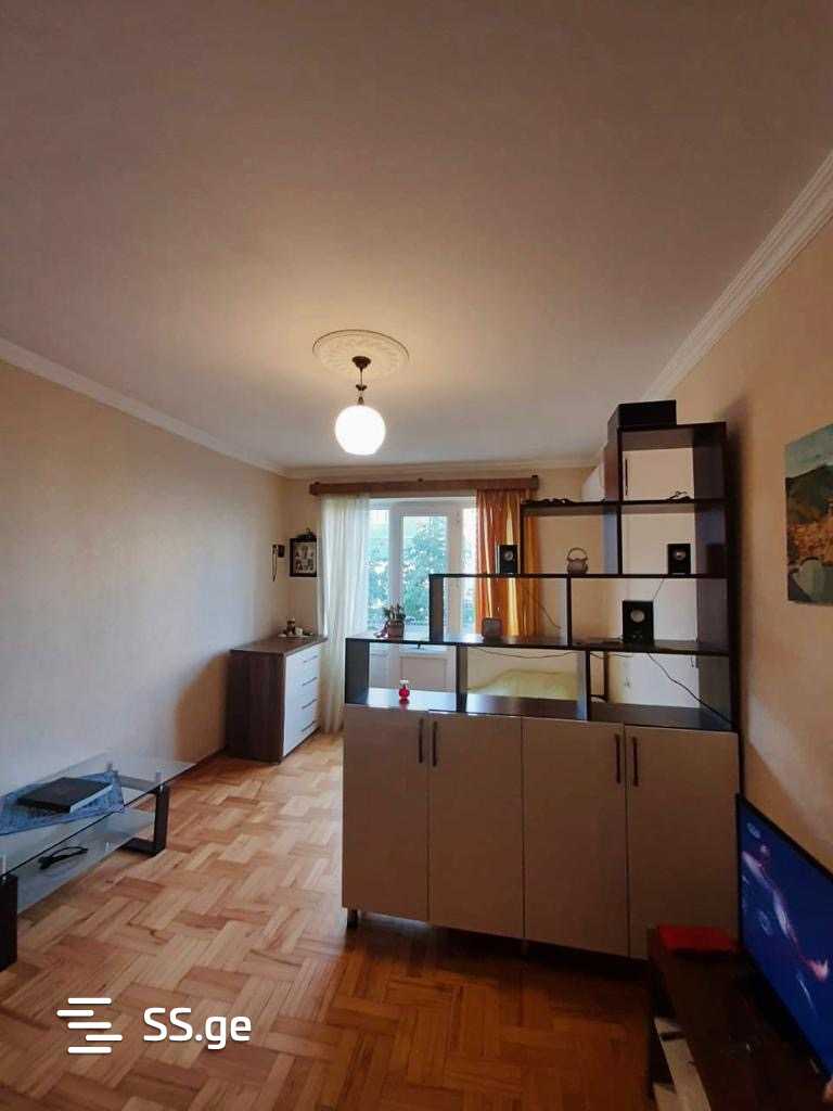 pekini st. 11 - 1 rooms