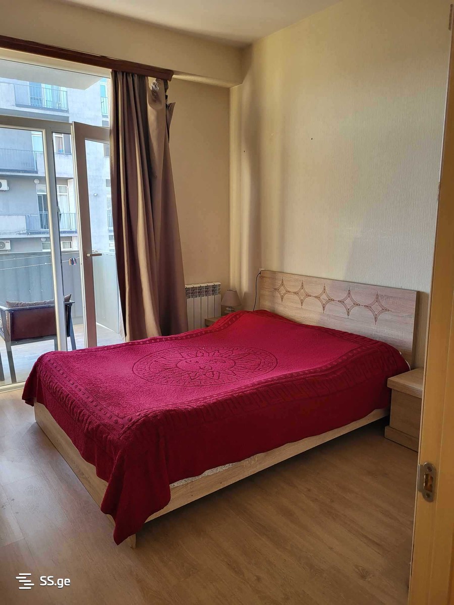 Khataeti st. - 3 rooms