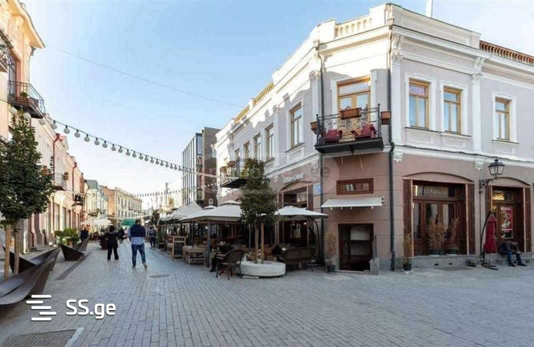 agmashenebeli ave - 3 rooms