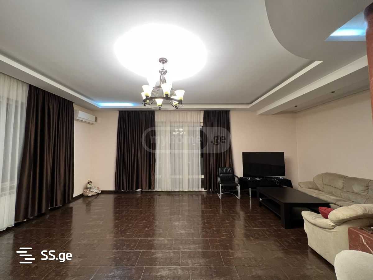 mitskevichi st. - 4 rooms