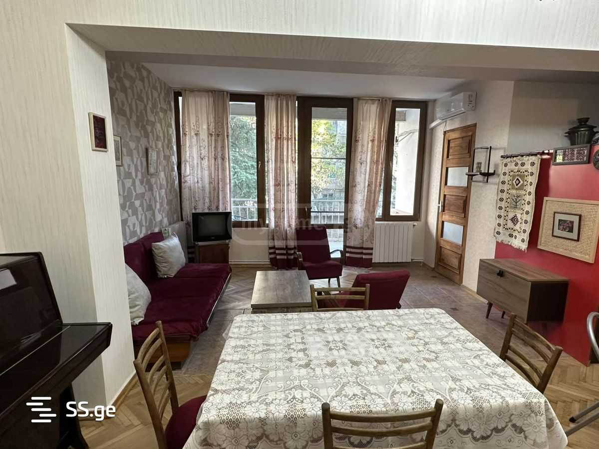 vaja pshavela I chikhi - 3 rooms