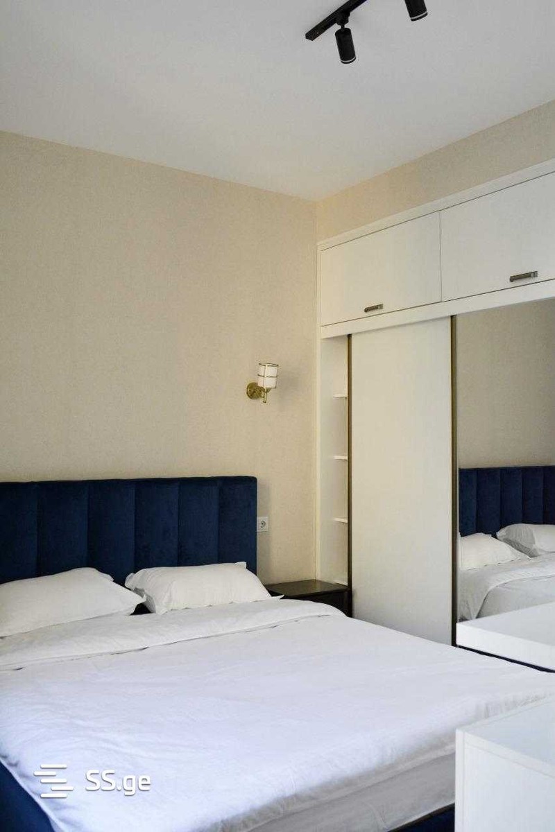 paliashvili st. 90 - 3 rooms