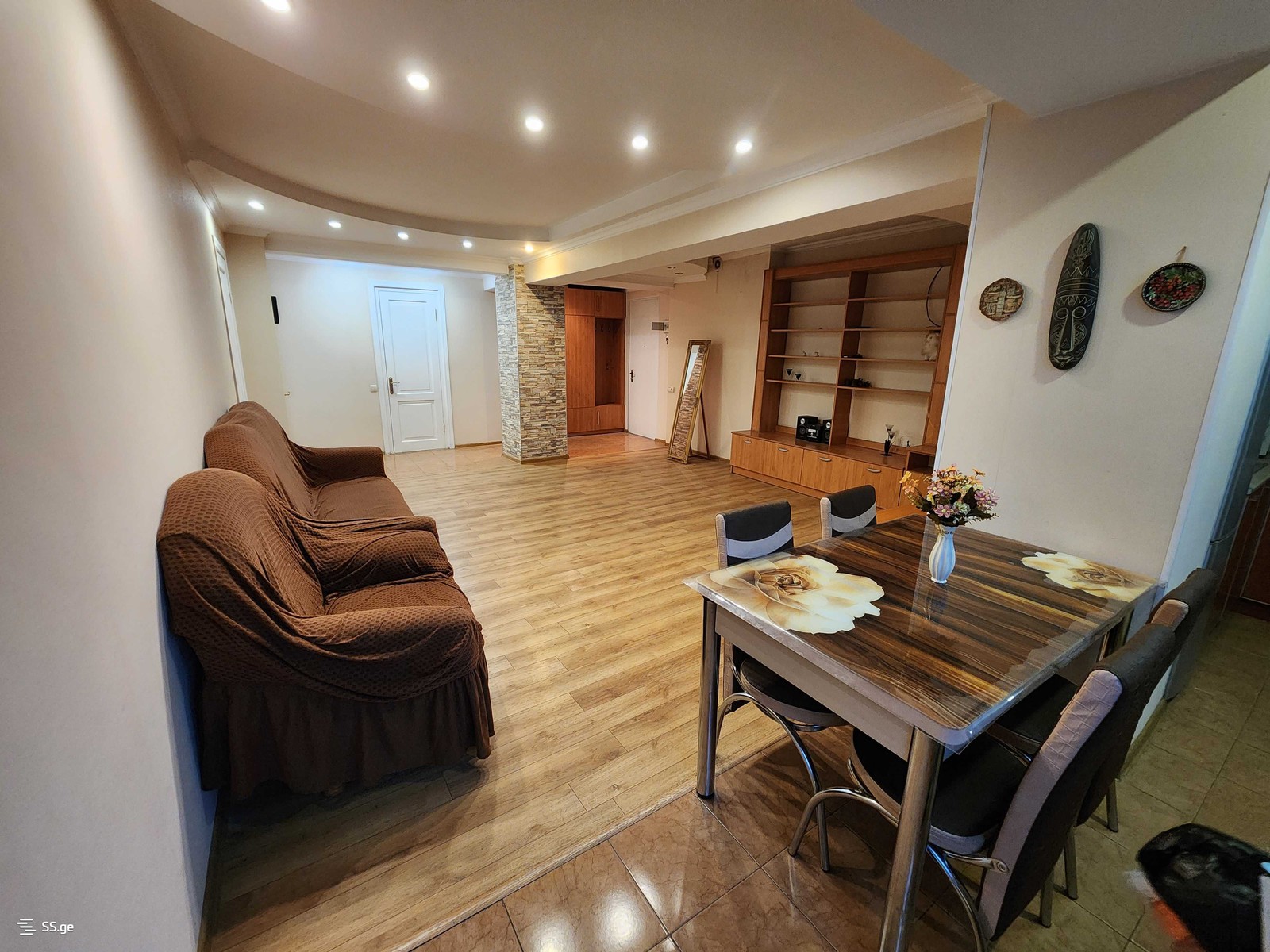 s. cincadze st 81 - 4 rooms