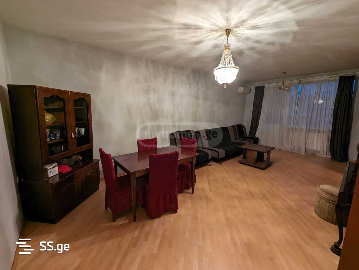 mitskevichi st. - 4 rooms