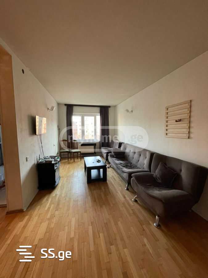 samtredia st. 2 - 3 rooms