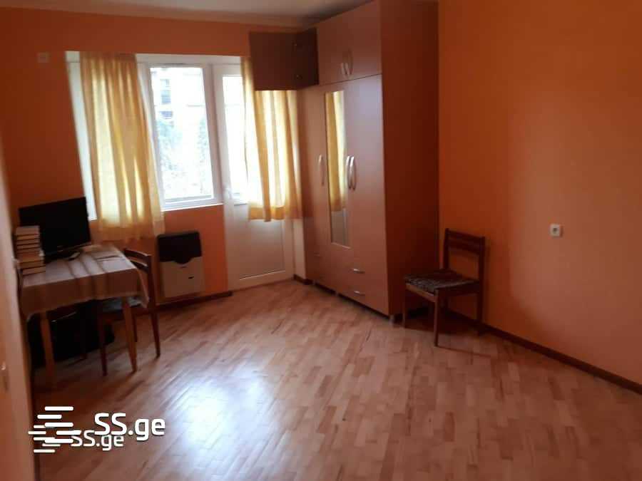 7th micro-district 14 - 1 rooms