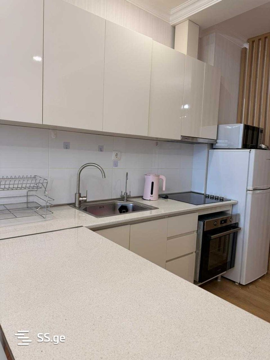 Tbel Abuseridze st. 5 - 3 rooms