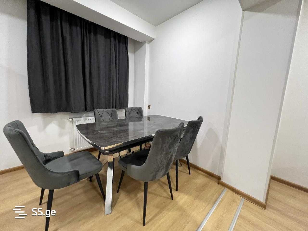 pekini st. - 3 rooms
