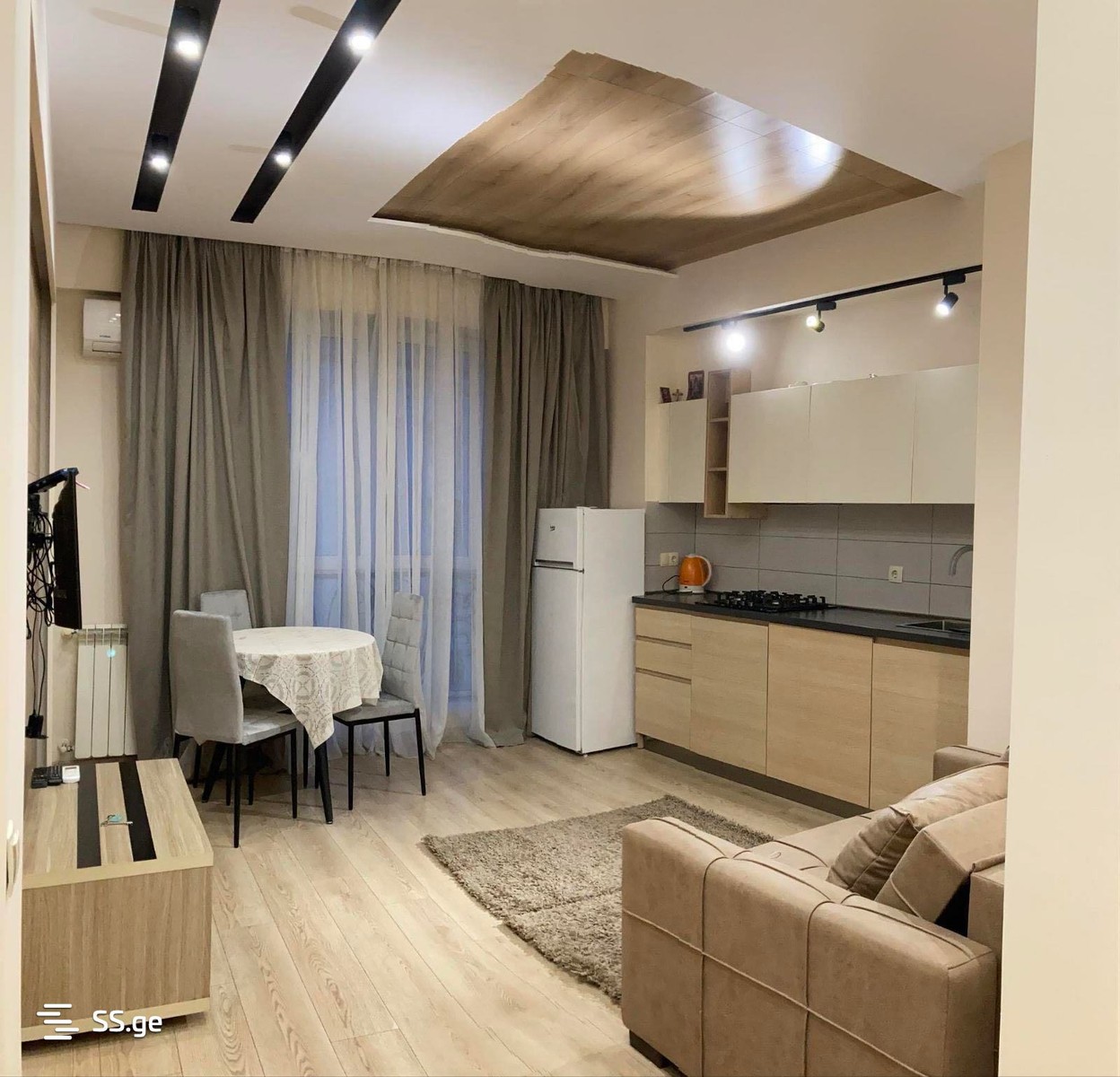 a.wereTlis avenue - 2 rooms