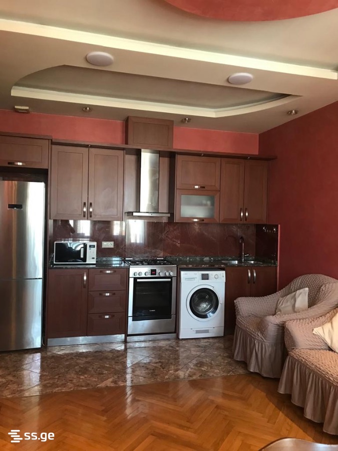 6 - 2 rooms