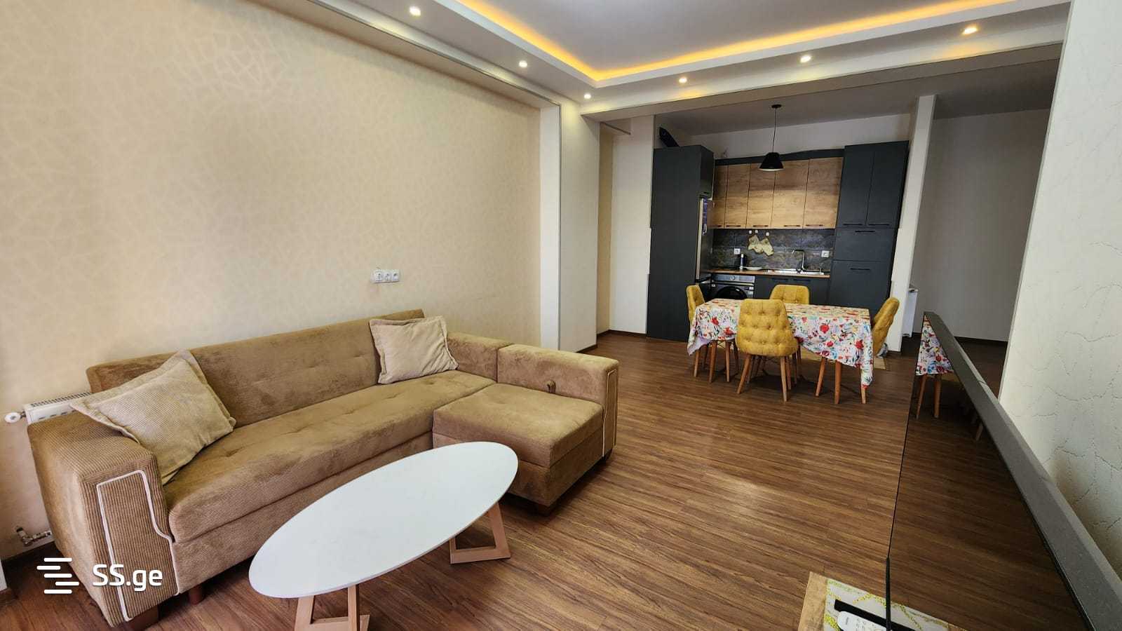E. Amashukeli st. - 3 rooms