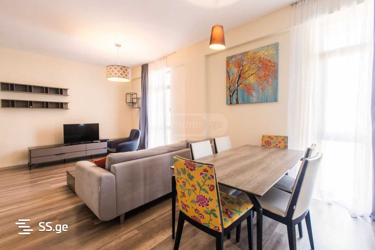 budapeshti st. - 3 rooms