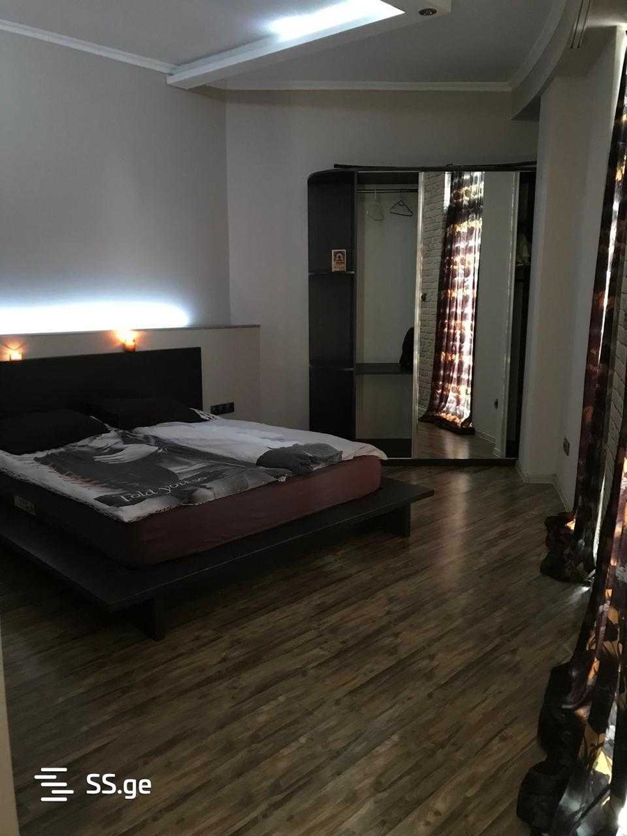 42 - 2 rooms