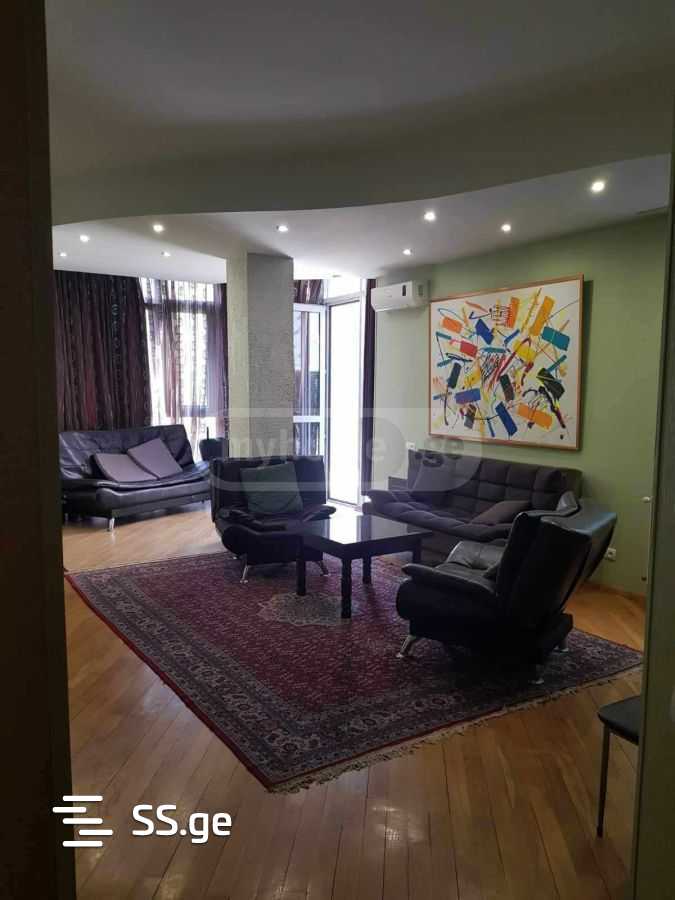 gazapkhuli st. / - 3 rooms