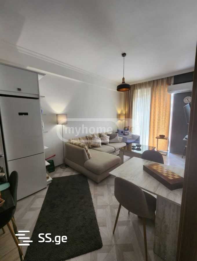 Kazbegi avenue - 3 rooms