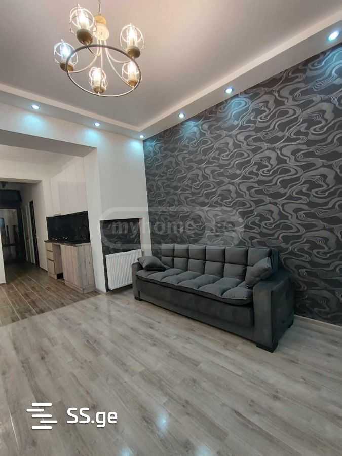 d. gamrekeli st. 12 - 3 rooms