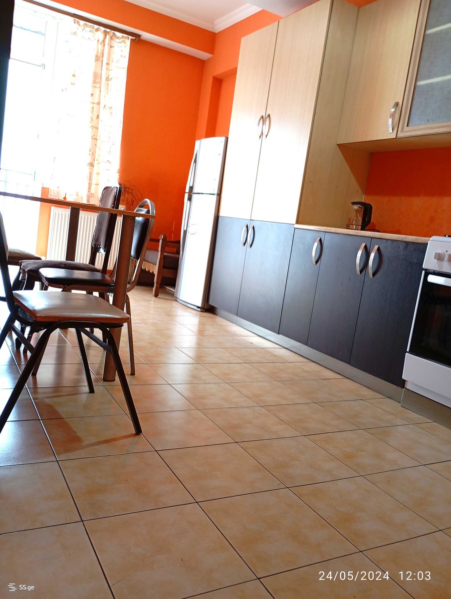 chikovani st. - 5 rooms