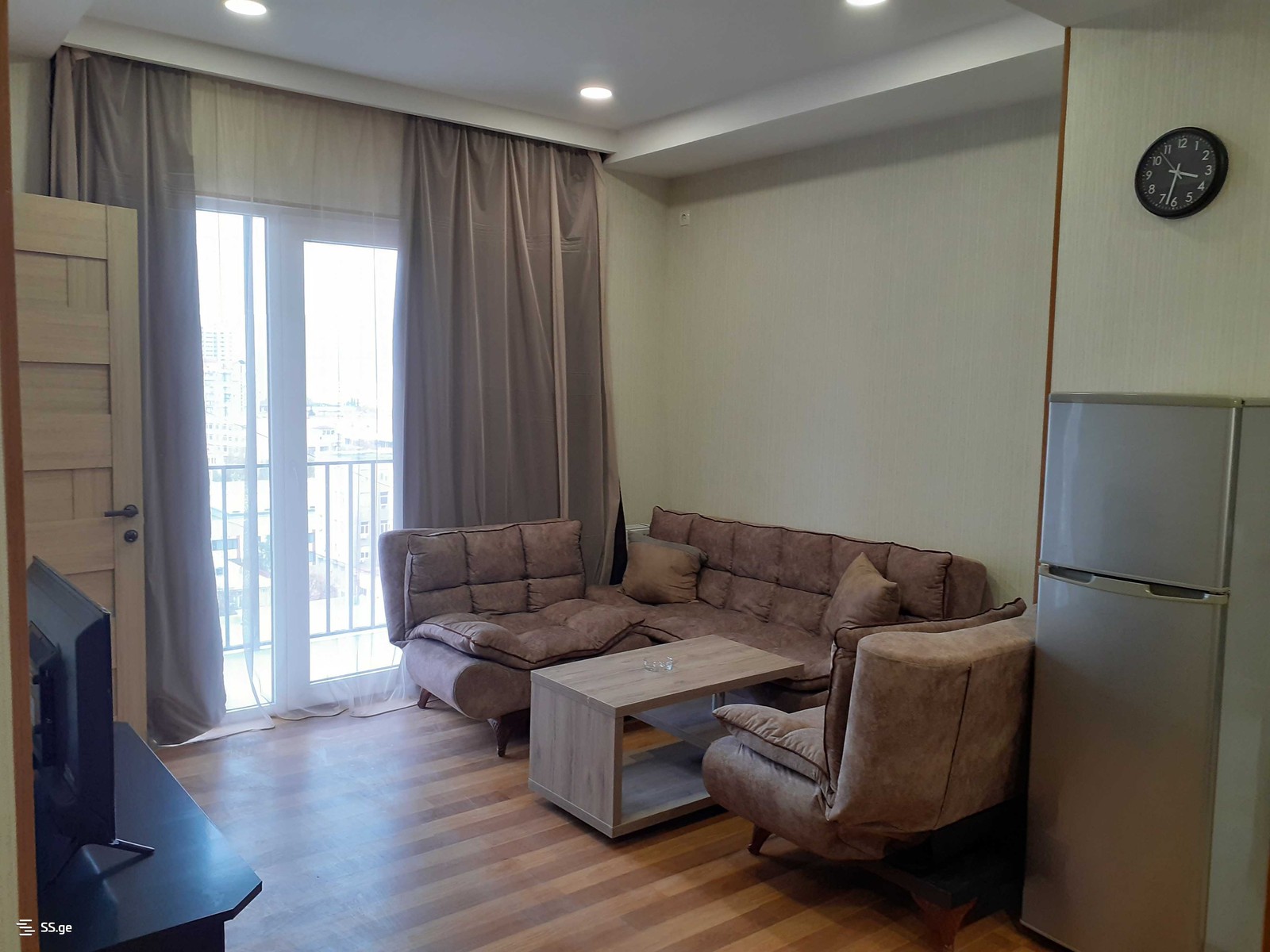 chiatura st. 7 - 2 rooms