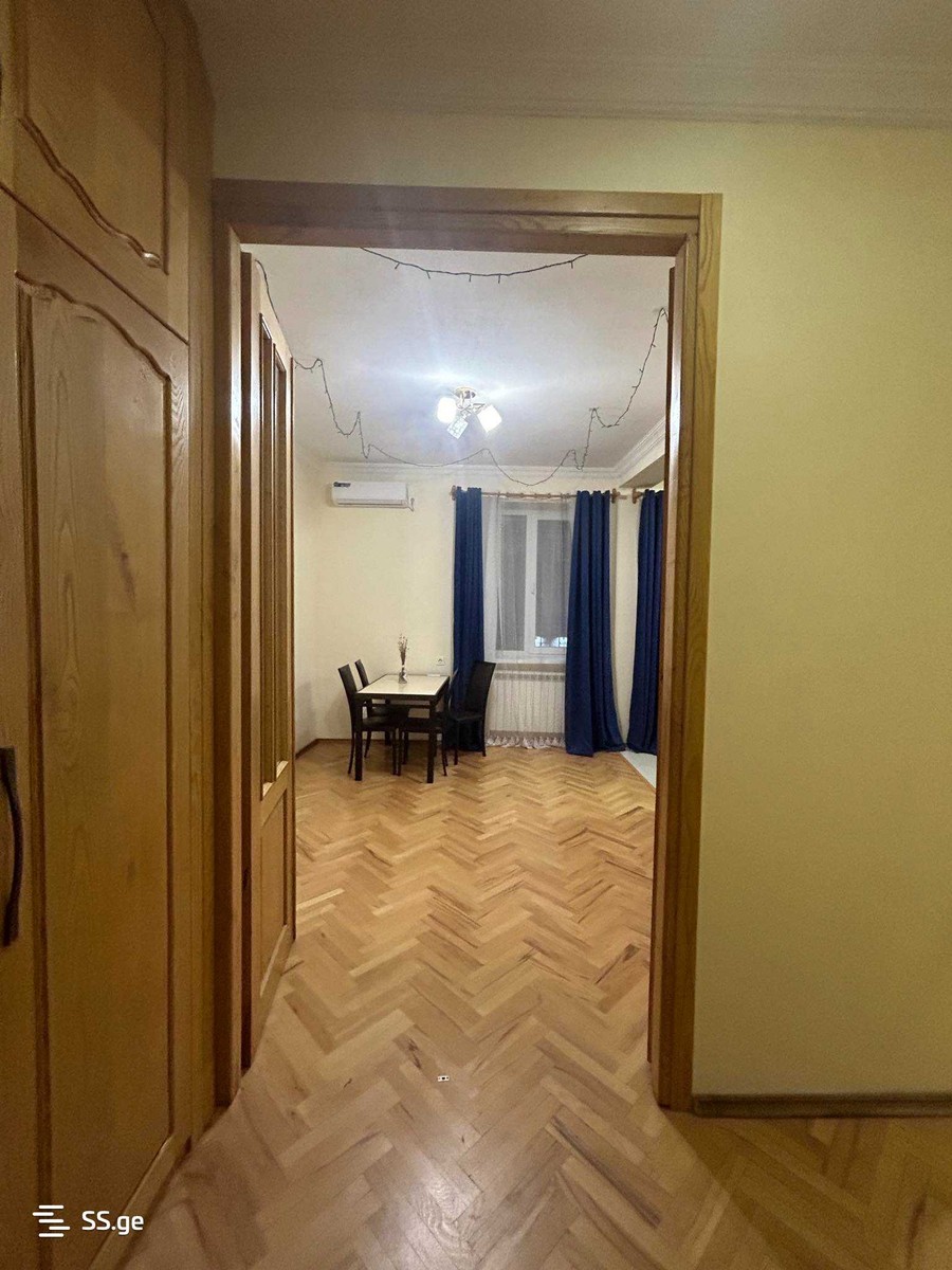 barnovi st. - 3 rooms