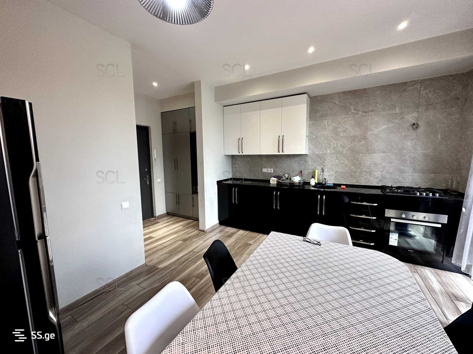 delisi st. 2 - 2 rooms