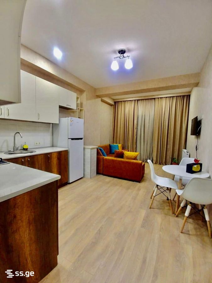 Ts. Dadiani st. (chugureti) 9 - 3 rooms