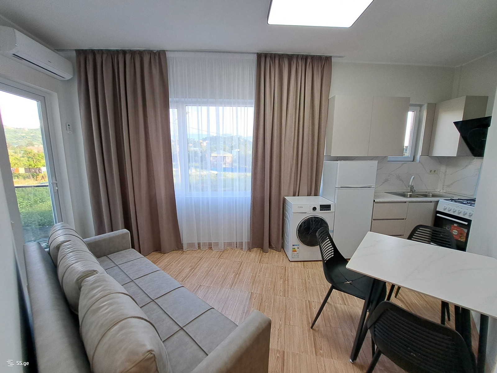 147 a - 2 rooms