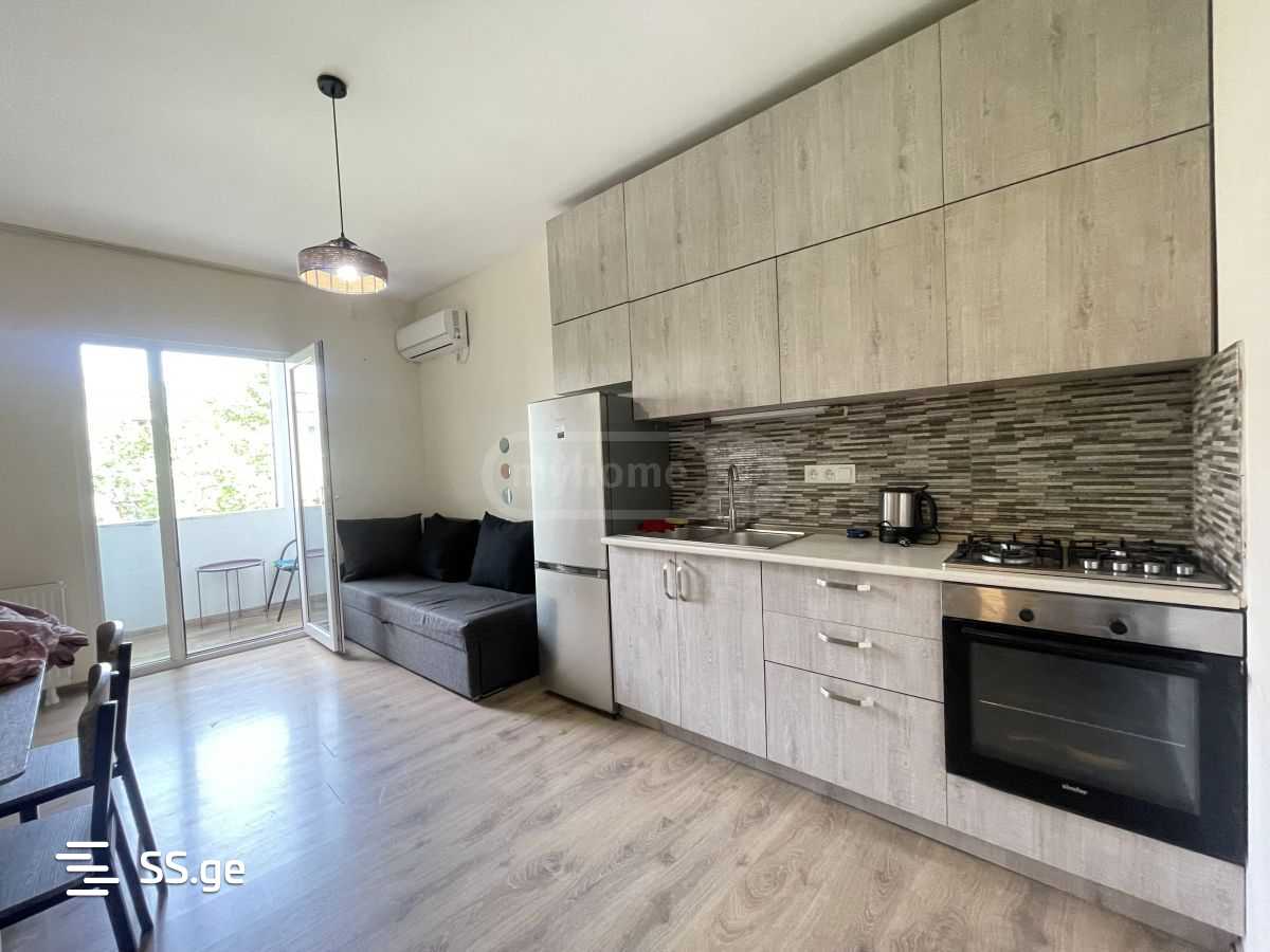 barnovi st. - 2 rooms