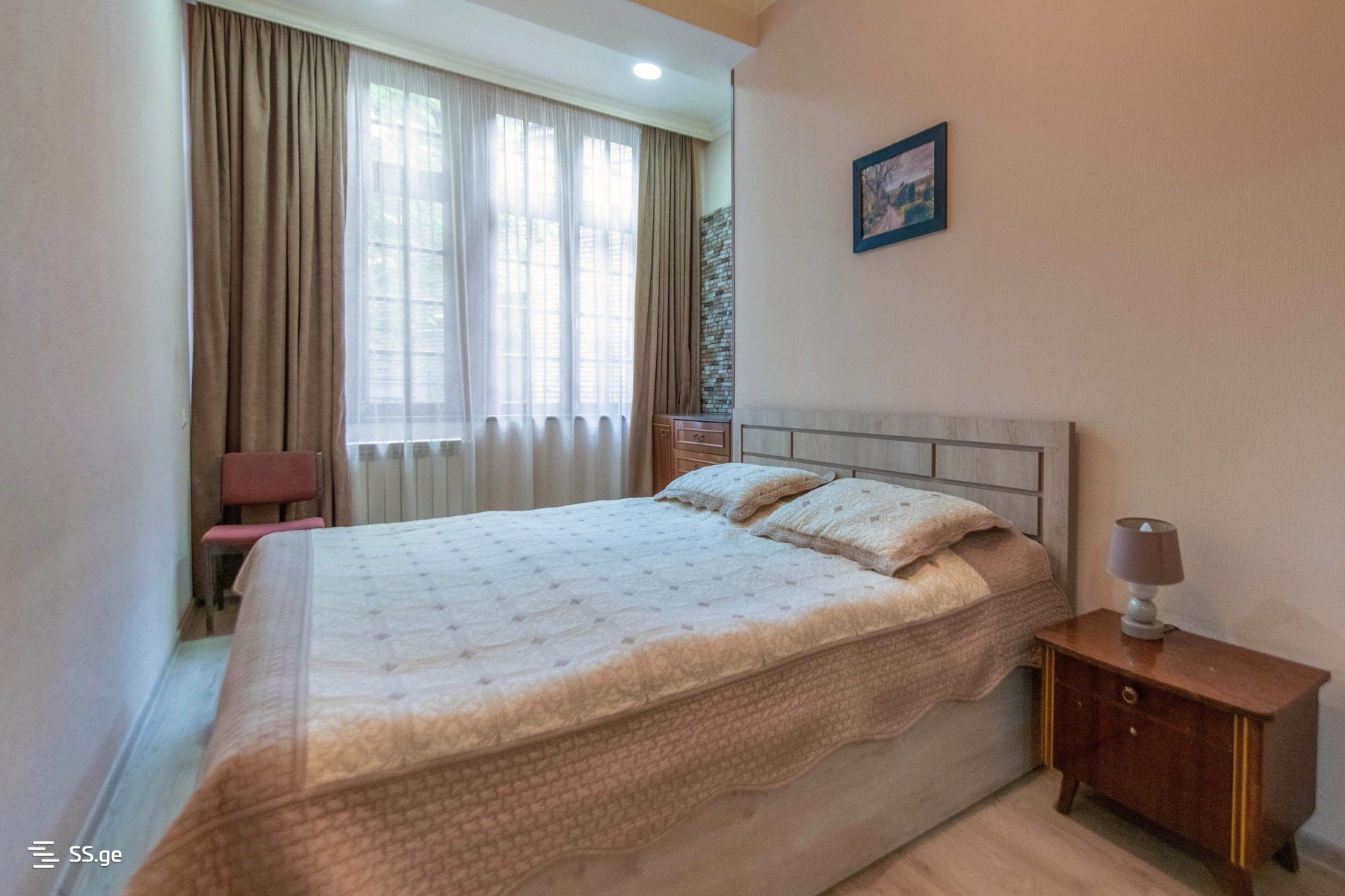 betlemi st. 10 - 2 rooms