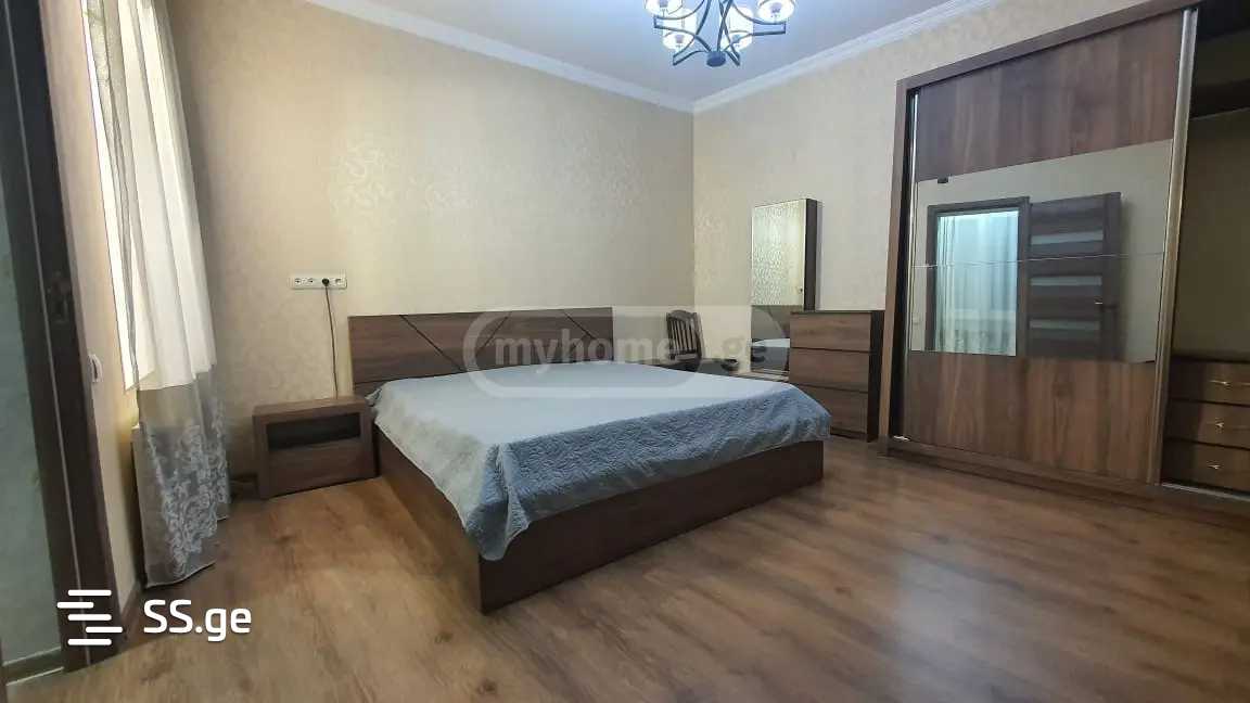 amagleba st. 19 - 3 rooms