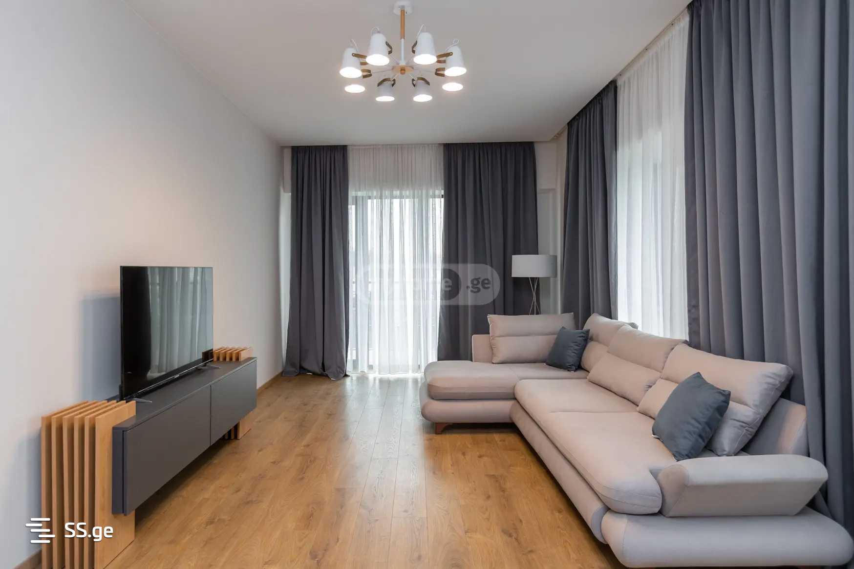 Kazbegi avenue - 5 rooms